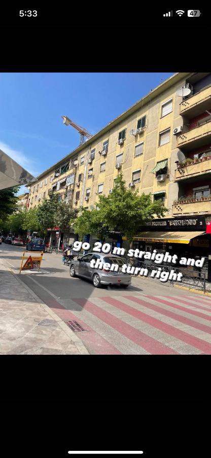 City Center Apartment Kafe Flora Tiranë Ngoại thất bức ảnh